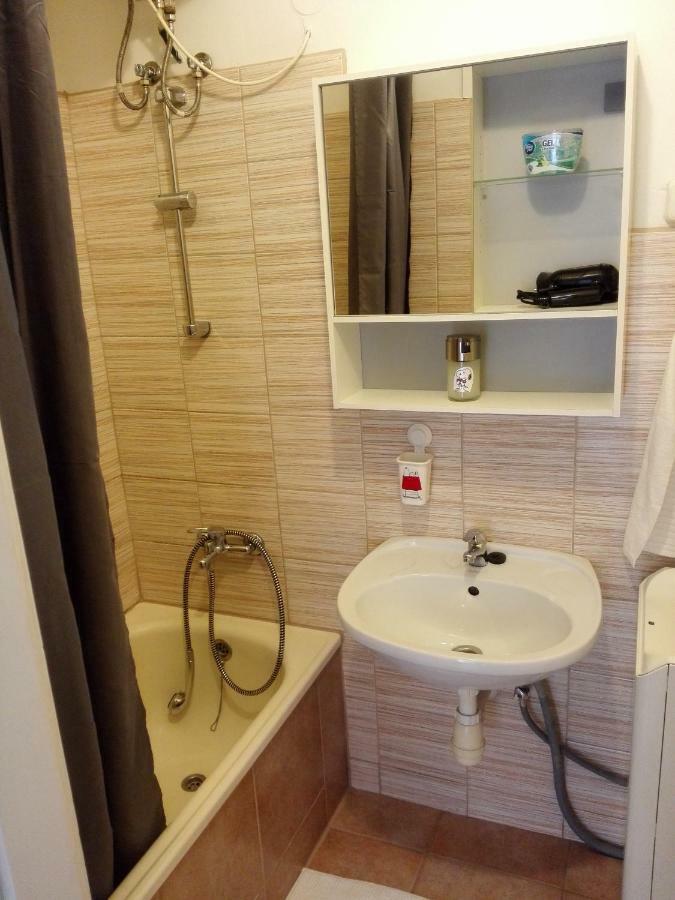 Minion & Snoopy Apartman Budapest Ngoại thất bức ảnh